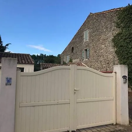 Belle Bed & Breakfast Pépieux